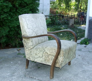 Single Art Deco Armchair.