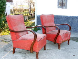 Stylish Pair of Art Deco Armchairs.